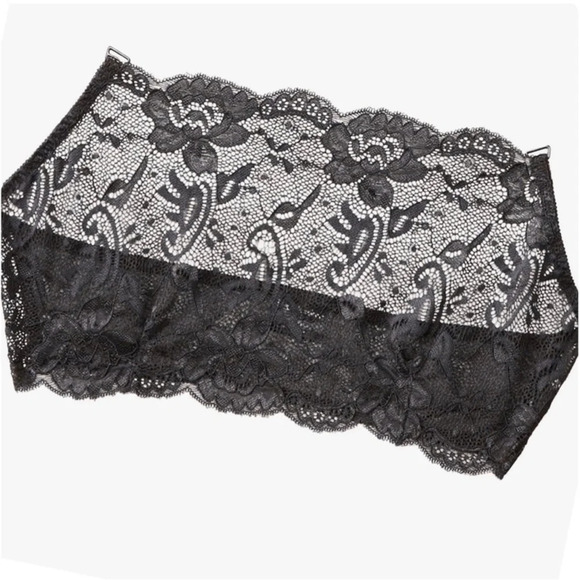 Fashion Forms Cami Too white to turn any cami into a bra - Picture 2 of 4